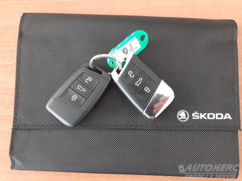 Škoda Superb III 2.0 TDi DSG ČR