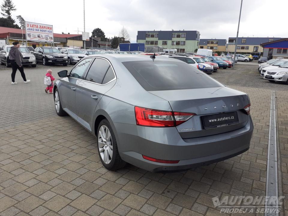 Škoda Superb III 2.0 TDi DSG ČR