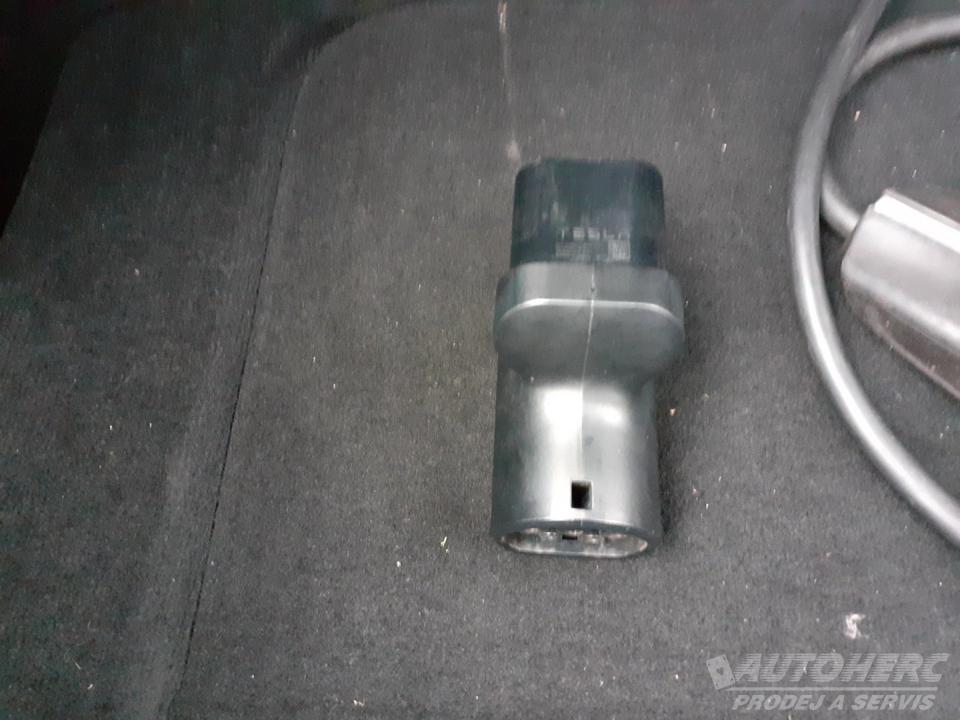 Tesla Model S 90D 4x4 385 kW