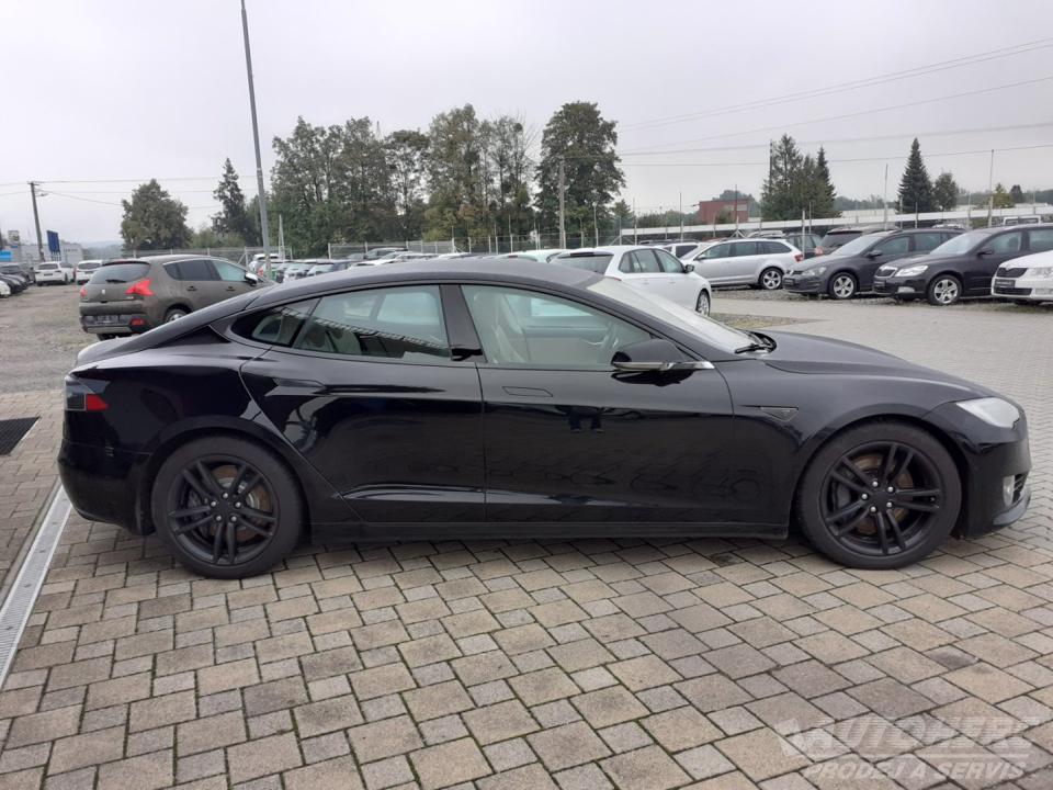 Tesla Model S 90D 4x4 385 kW