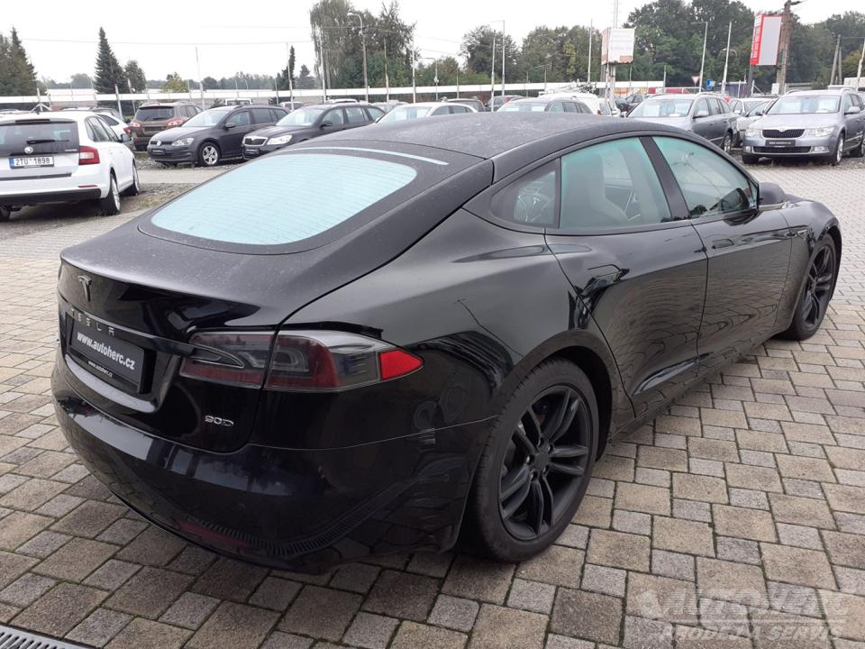Tesla Model S 90D 4x4 385 kW