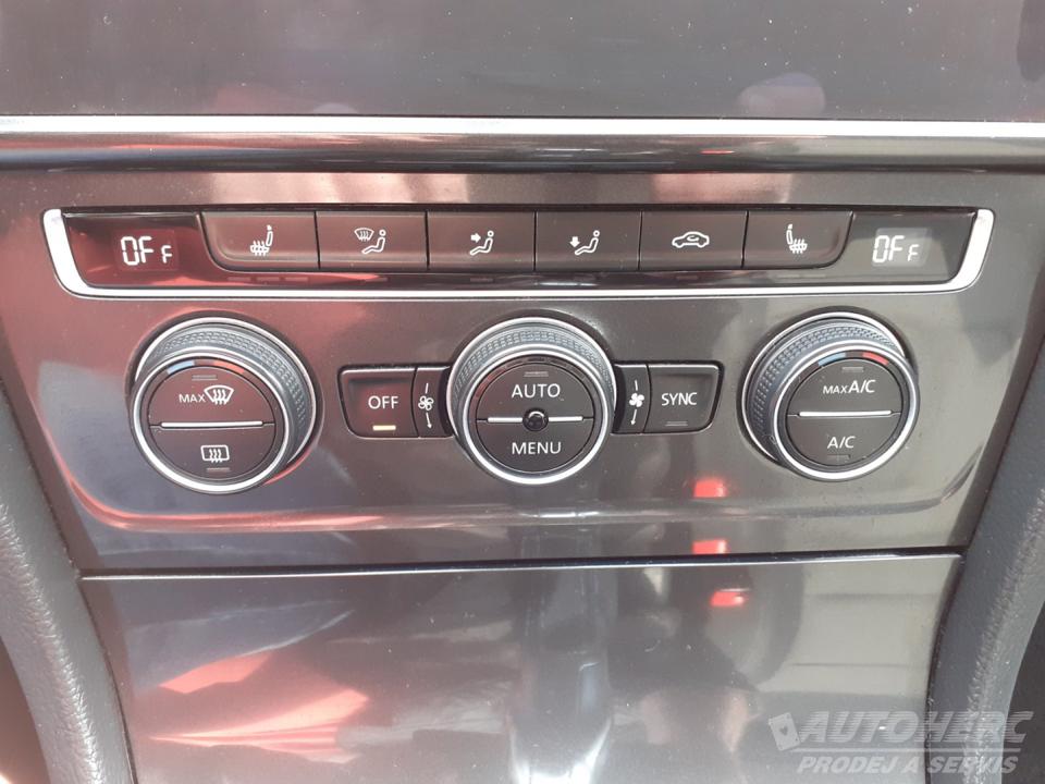 Volkswagen e-Golf VII 100Kw  ELEKTRO