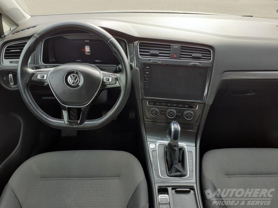 Volkswagen e-Golf VII 100Kw  ELEKTRO