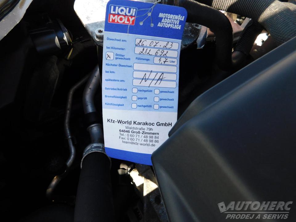 Volkswagen Golf VII KOMBI 2.0 TDI