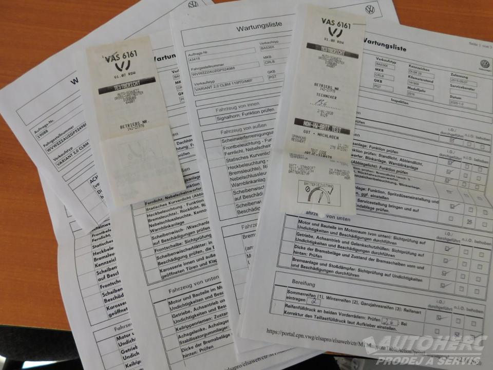 Volkswagen Golf VII KOMBI 2.0 TDI