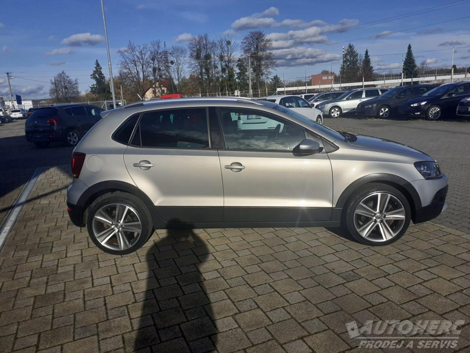 Volkswagen Polo 1.6 TDi CROOS
