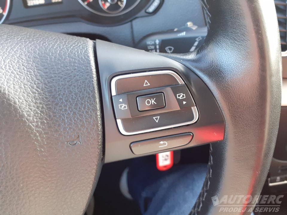 Volkswagen Sharan 2.0 TDi TREND