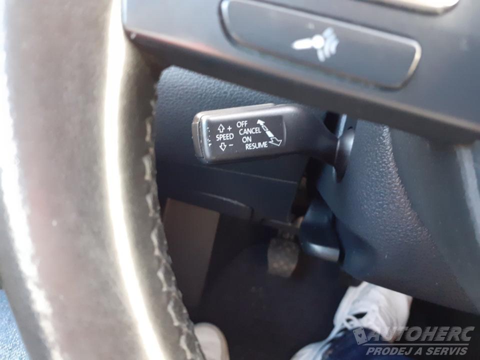 Volkswagen Sharan 2.0 TDi TREND