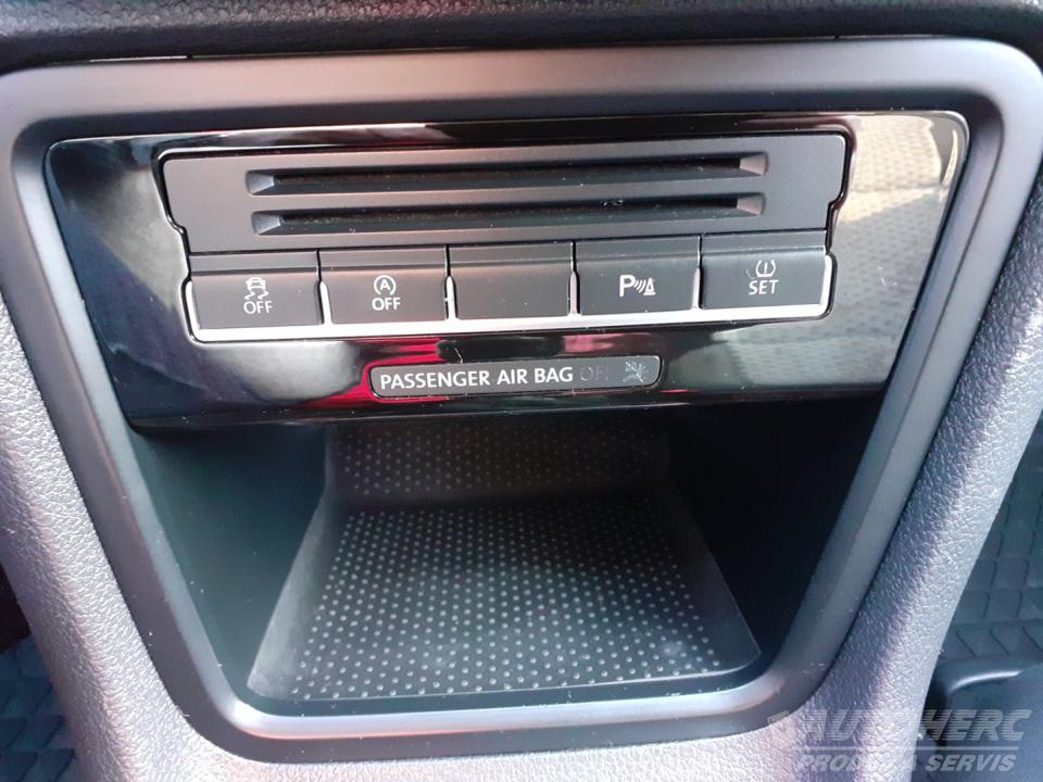 Volkswagen Sharan 2.0 TDi TREND