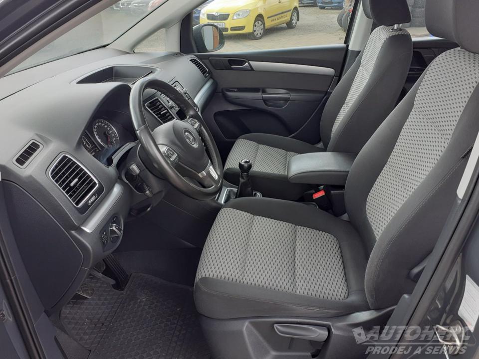 Volkswagen Sharan 2.0 TDi TREND