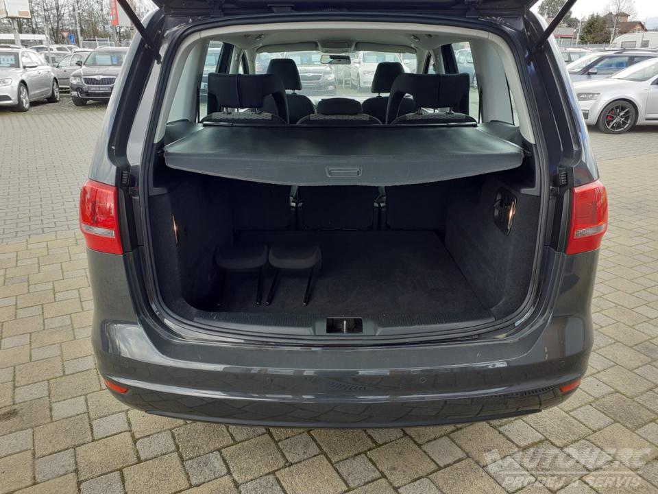Volkswagen Sharan 2.0 TDi TREND