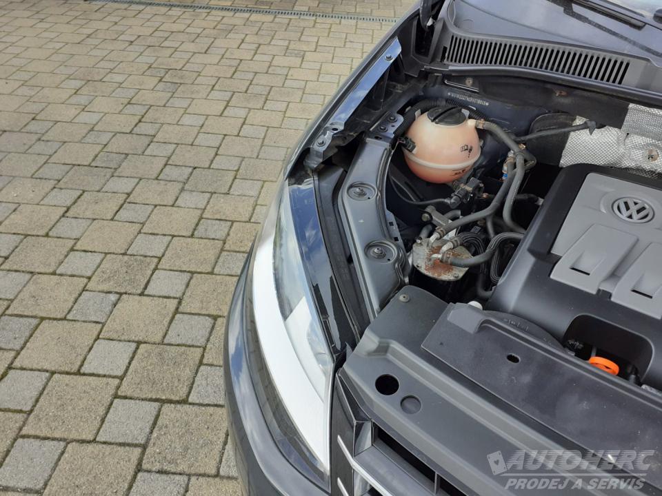 Volkswagen Sharan 2.0 TDi TREND