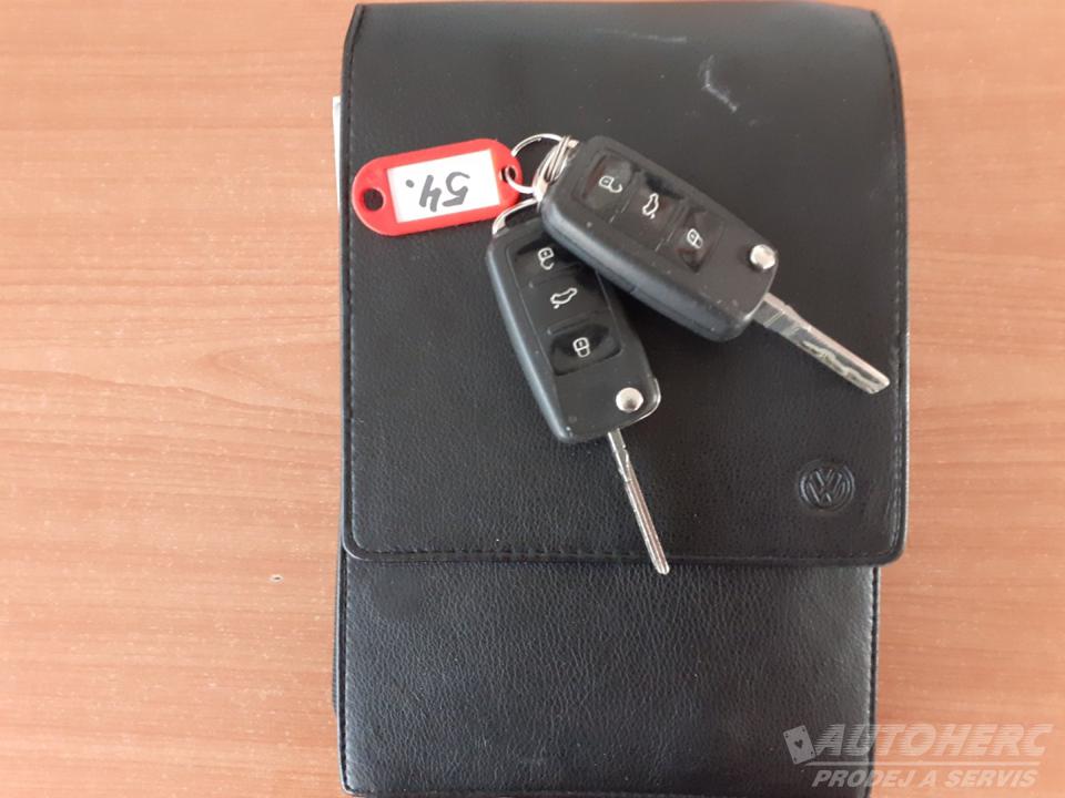 Volkswagen Sharan 2.0 TDi TREND