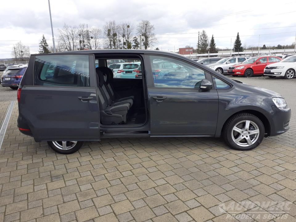 Volkswagen Sharan 2.0 TDi TREND
