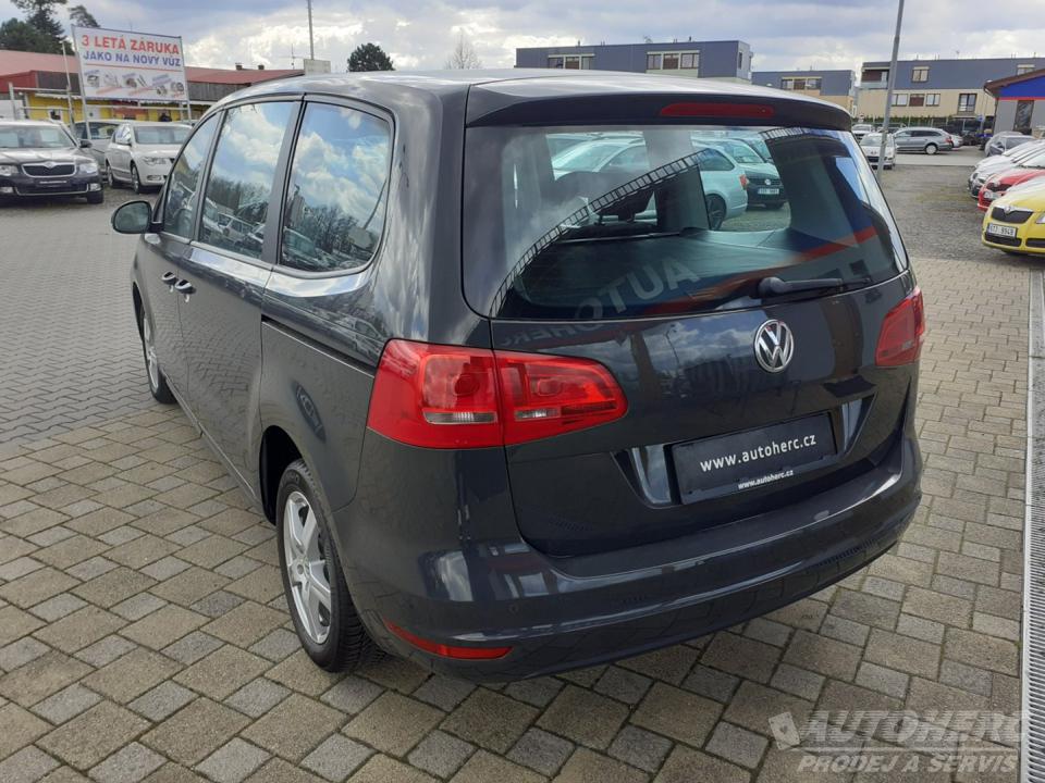 Volkswagen Sharan 2.0 TDi TREND