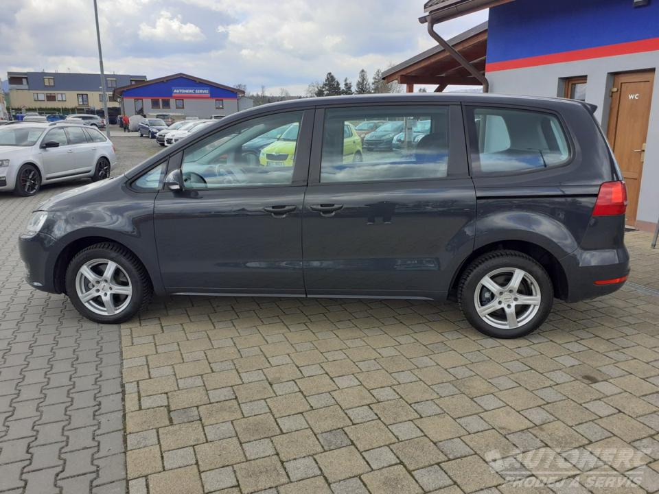 Volkswagen Sharan 2.0 TDi TREND