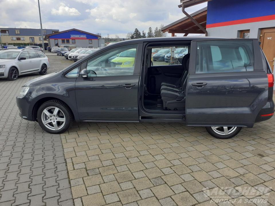 Volkswagen Sharan 2.0 TDi TREND