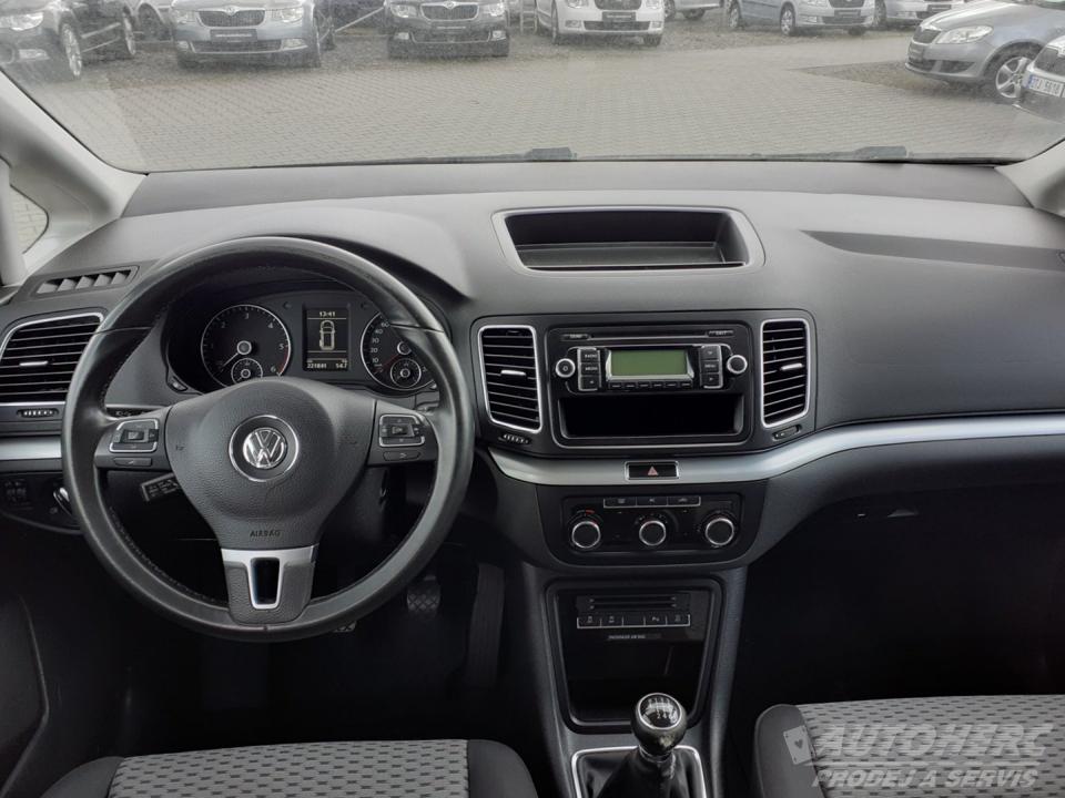 Volkswagen Sharan 2.0 TDi TREND