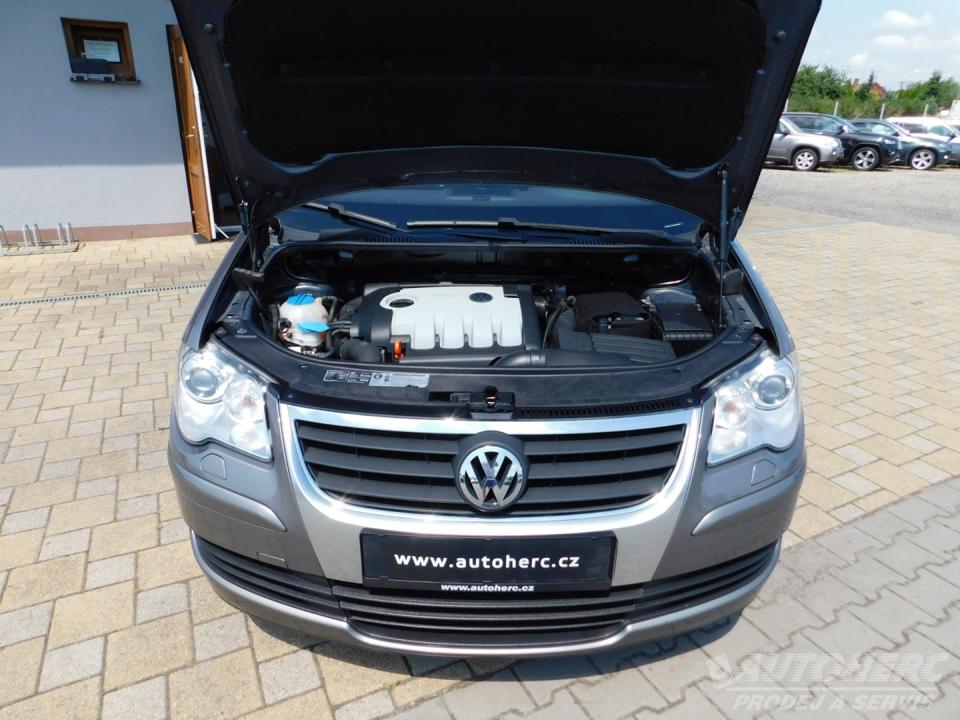 Volkswagen Touran 1.9 TDi DSG