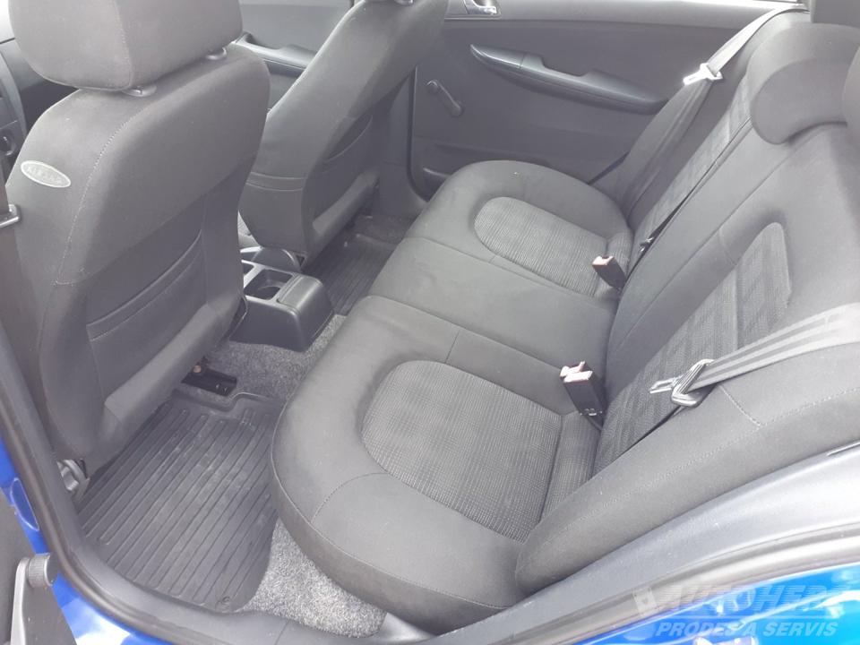 Škoda Fabia KOMBI 1.2  12V HTP