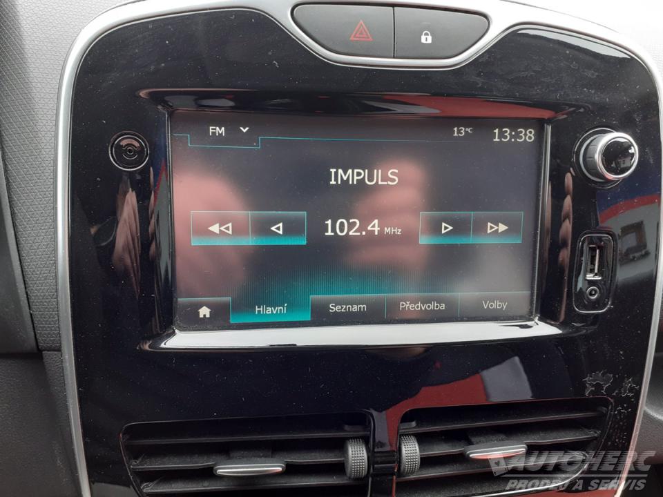 Renault Clio 1.2 16 V  1. MAJ.ČR