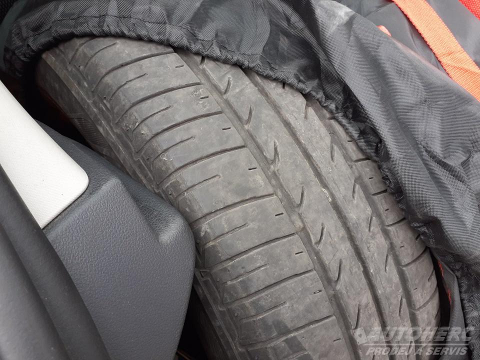 Renault Clio 1.2 16 V  1. MAJ.ČR