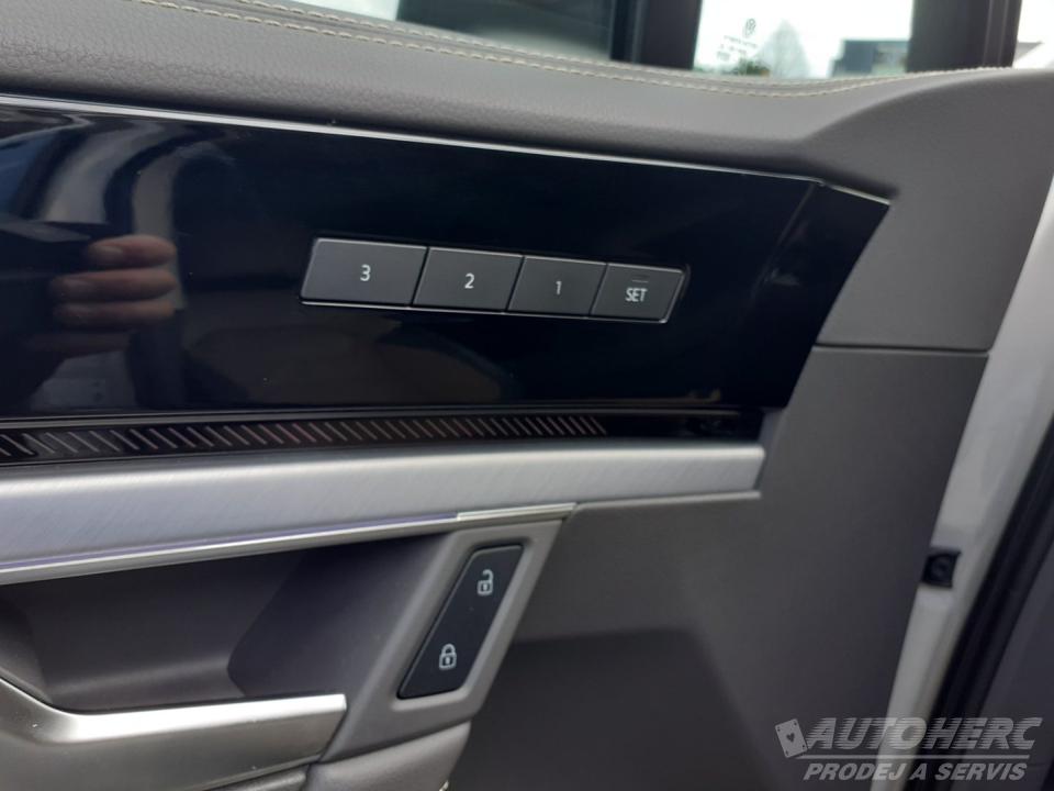 Volkswagen Touareg 3.0 V 6 TDi R-Line