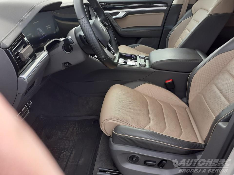 Volkswagen Touareg 3.0 V 6 TDi R-Line