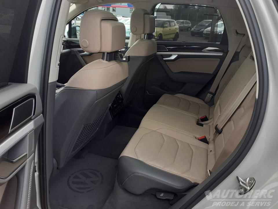 Volkswagen Touareg 3.0 V 6 TDi R-Line