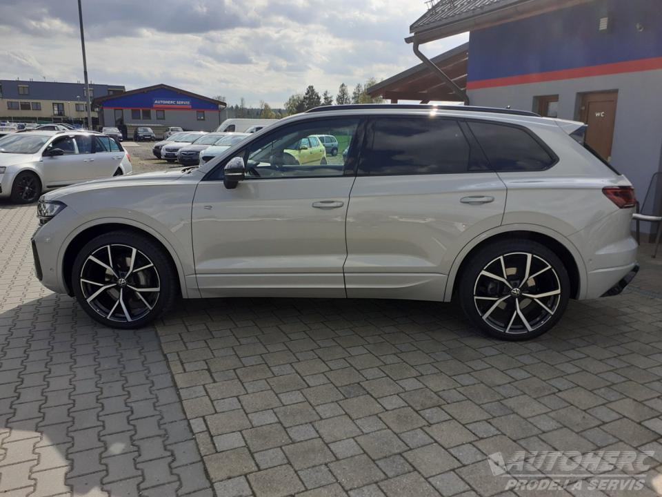 Volkswagen Touareg 3.0 V 6 TDi R-Line