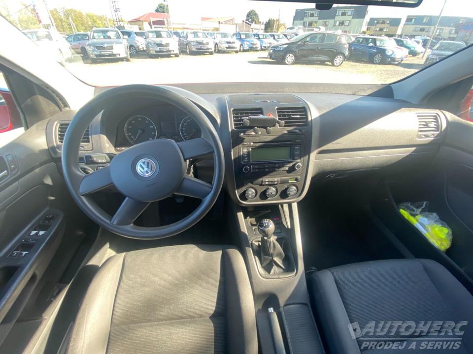 Volkswagen Golf 1.6