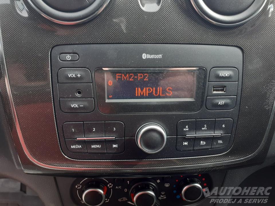 Dacia Logan 1.0 SCe ČR