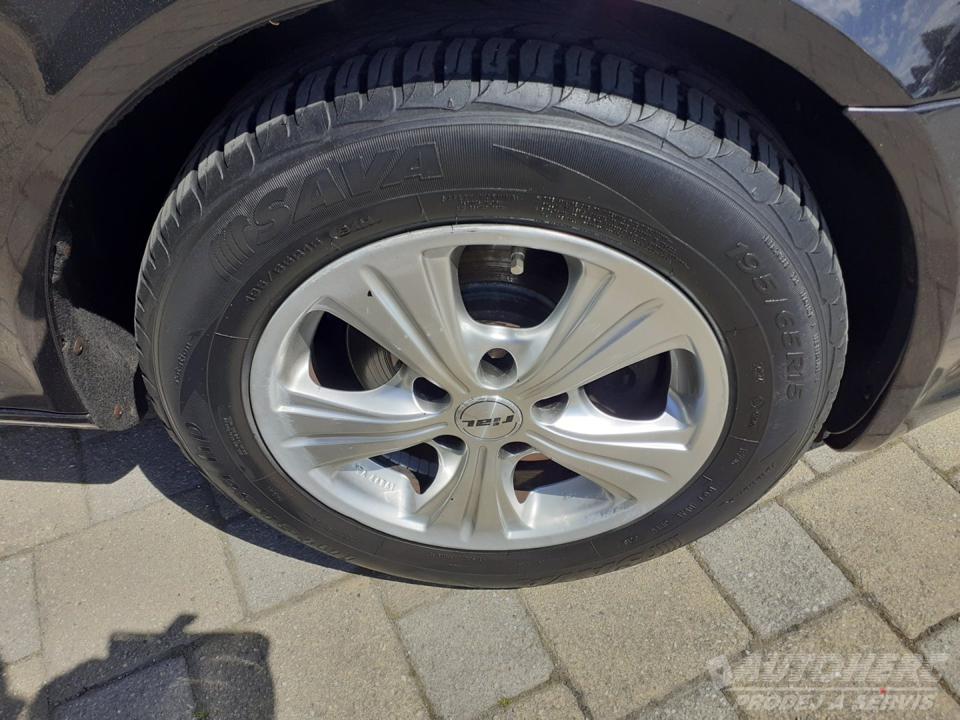 Škoda Octavia KOMBI 1.4 TSI