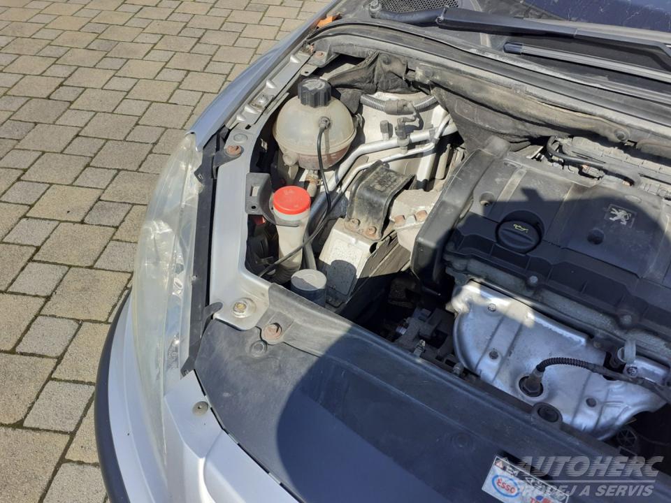 Peugeot 307 1.6