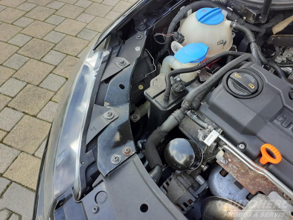 Volkswagen Golf VI 1.4 90kW
