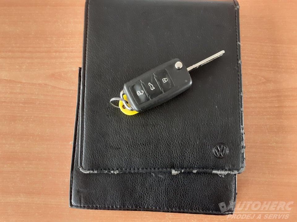 Volkswagen Golf VI 1.4 90kW