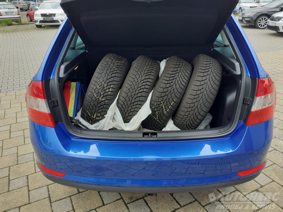 Škoda Rapid 1.2 TSi ELEGANCE