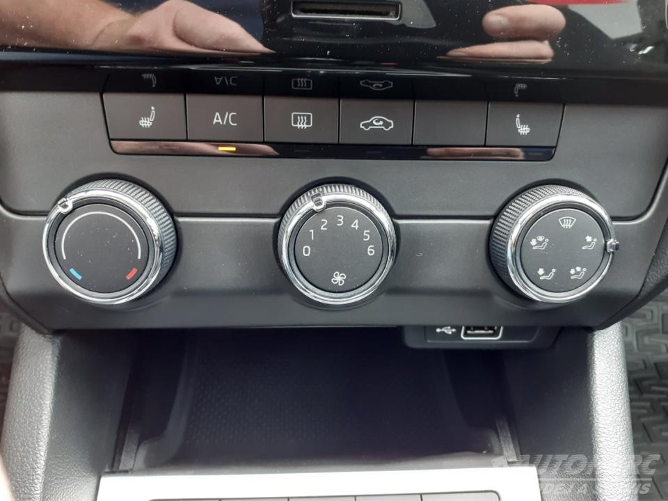 Škoda Octavia 1.4 TSi  110 Kw ČR