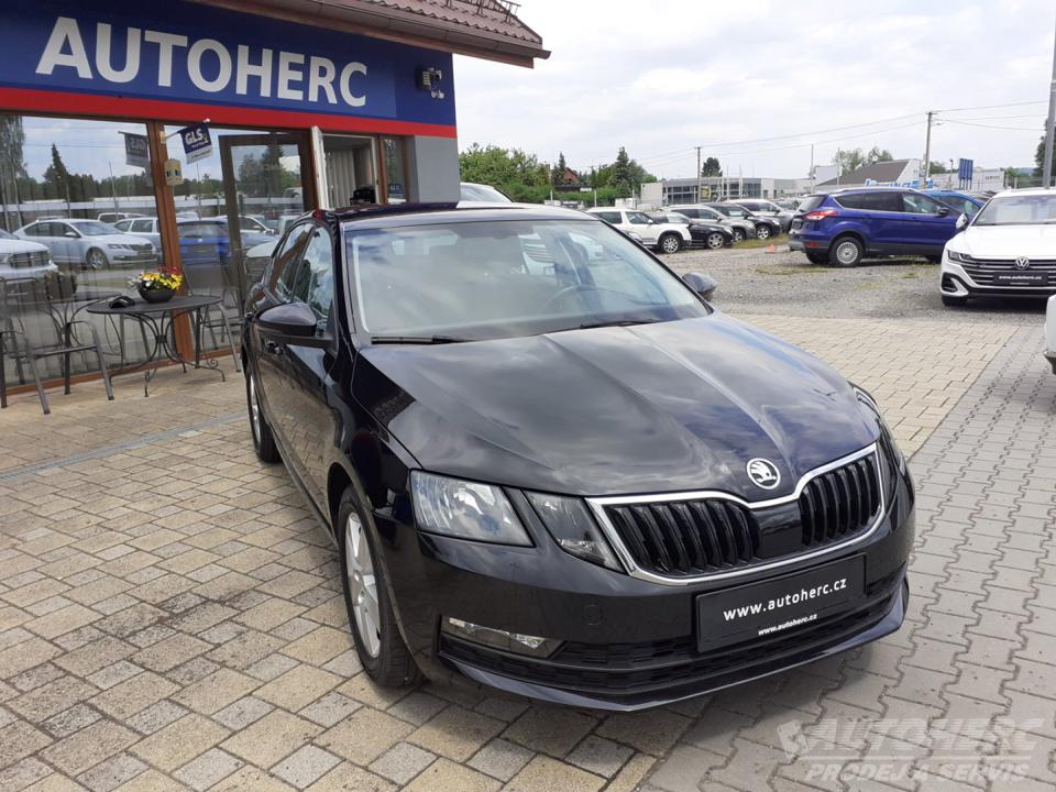 Škoda Octavia 1.4 TSi  110 Kw ČR