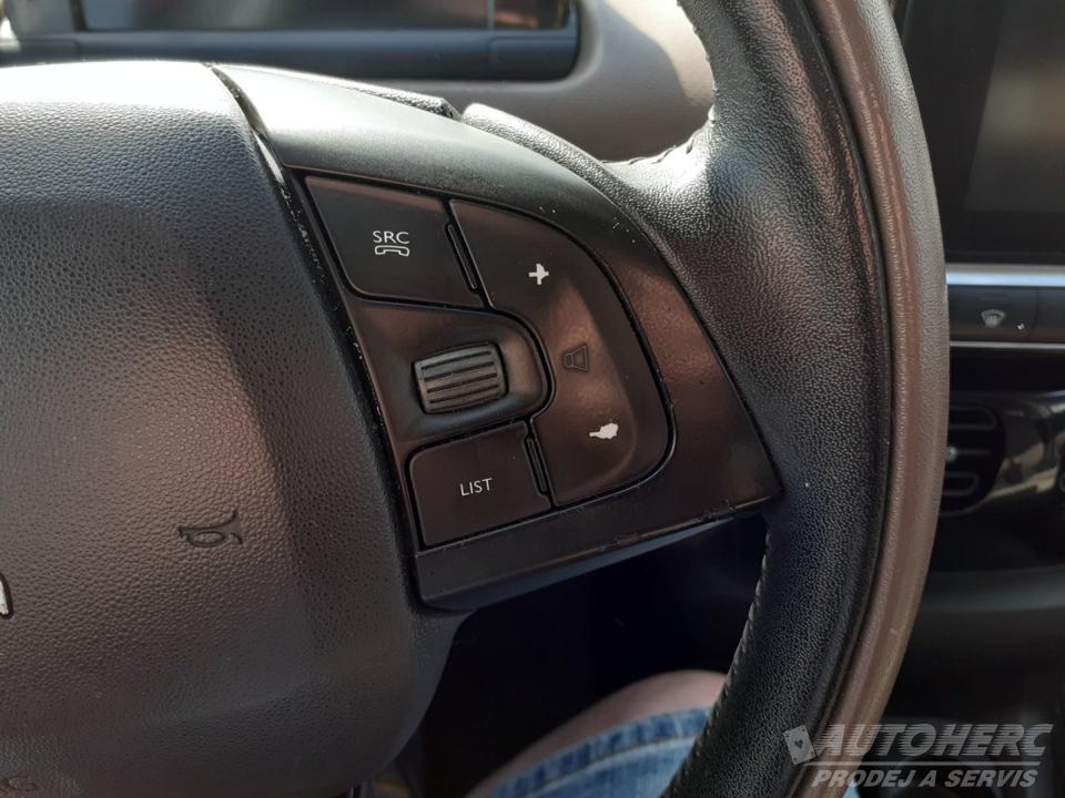Citroën C4 Cactus 1.2 PT  KAMERA  ČR