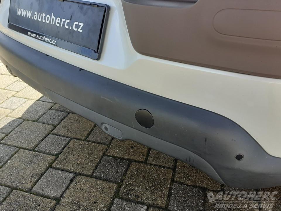 Citroën C4 Cactus 1.2 PT  KAMERA  ČR