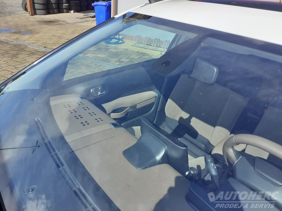 Citroën C4 Cactus 1.2 PT  KAMERA  ČR