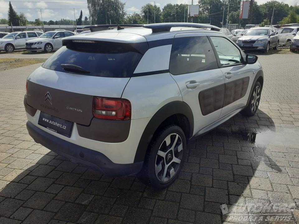 Citroën C4 Cactus 1.2 PT  KAMERA  ČR
