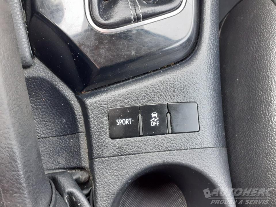 Toyota Auris 1.6 i Valvematic  AUTOMAT