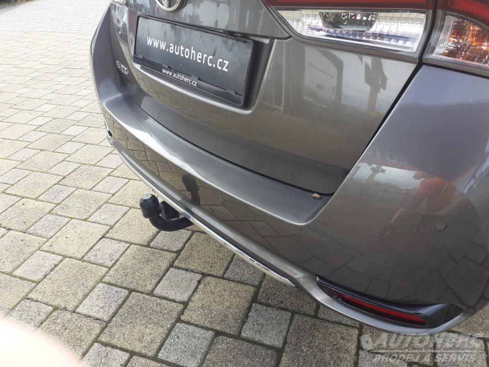 Toyota Auris 1.6 i Valvematic  AUTOMAT