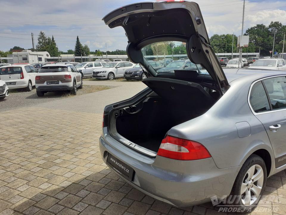 Škoda Superb 2.0 TDi  ČR