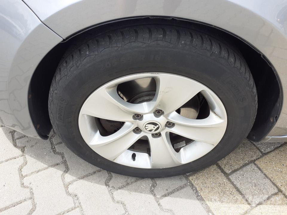 Škoda Superb 2.0 TDi  ČR