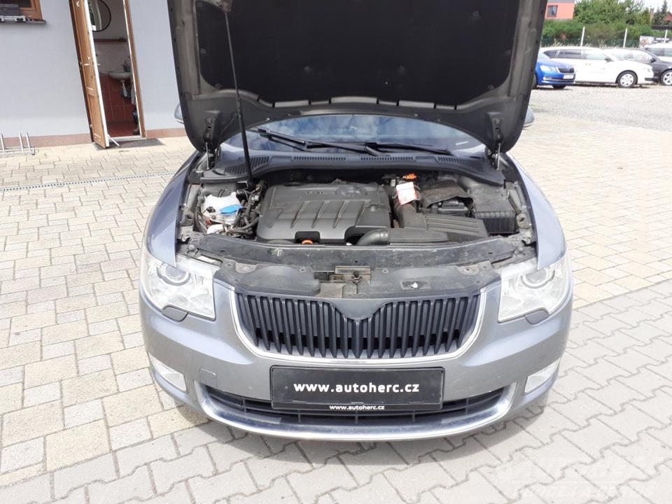 Škoda Superb 2.0 TDi  ČR