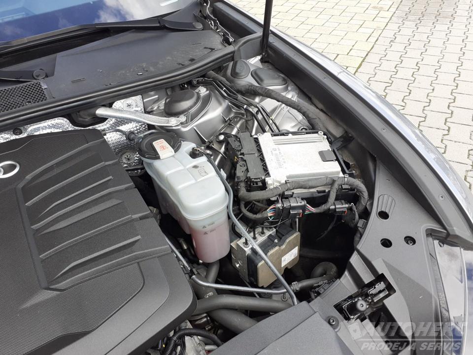 Audi A6 Avant 2.0 TDi Quattro