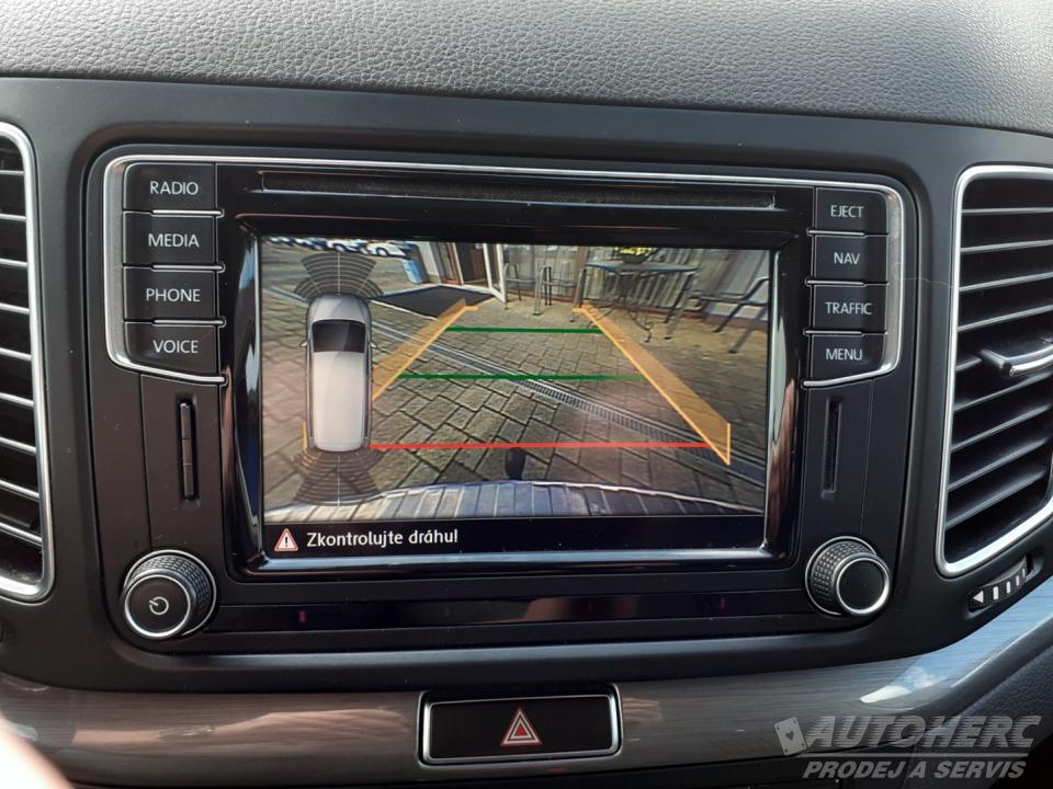Volkswagen Sharan 2.0 TDI 4X4 DSG 7 MÍST.